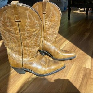 Laredo Tan Western Boots